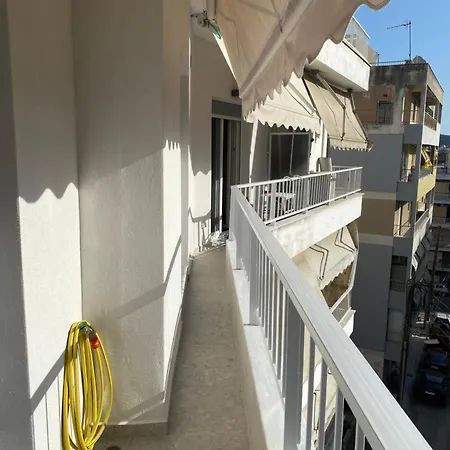 3rd Floor B Microapartment شقة